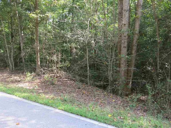 1495 Price House Rd, Roebuck, SC 29376