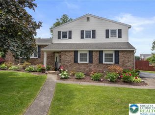 3340 Bridlepath Rd, Easton, PA 18045
