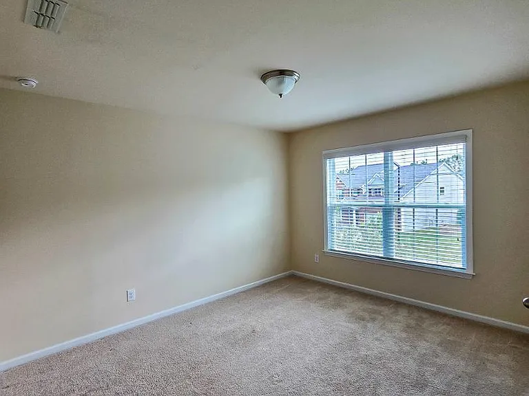 122 Windrush Ln — Photo 33