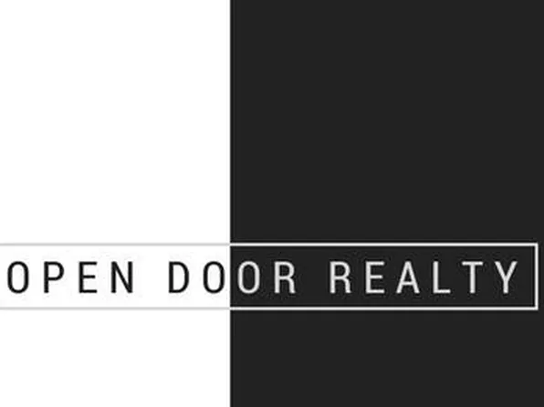 51 Walnut St, West Haven, CT 06516