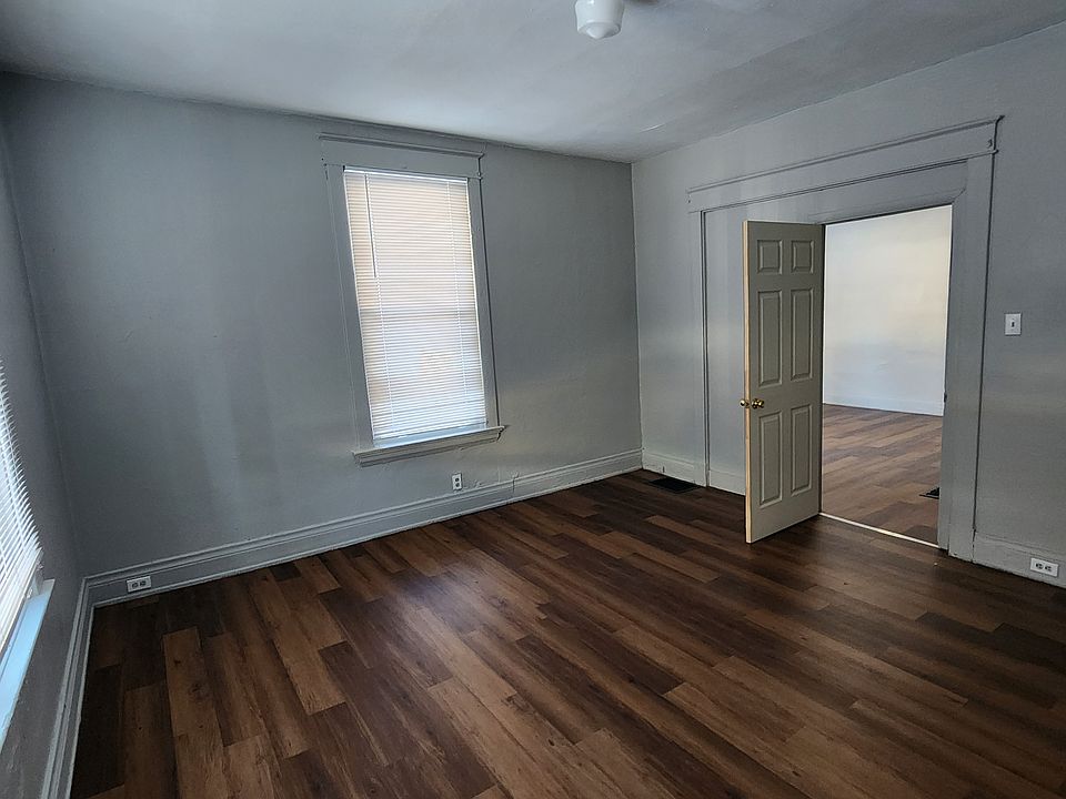 1st image of 3612 Dawson Ave #1