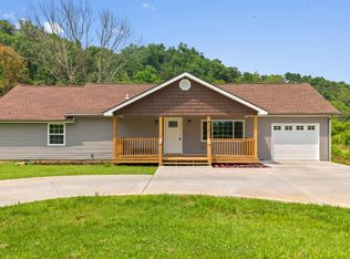 412 Apple Valley Rd, Sevierville, TN 37862