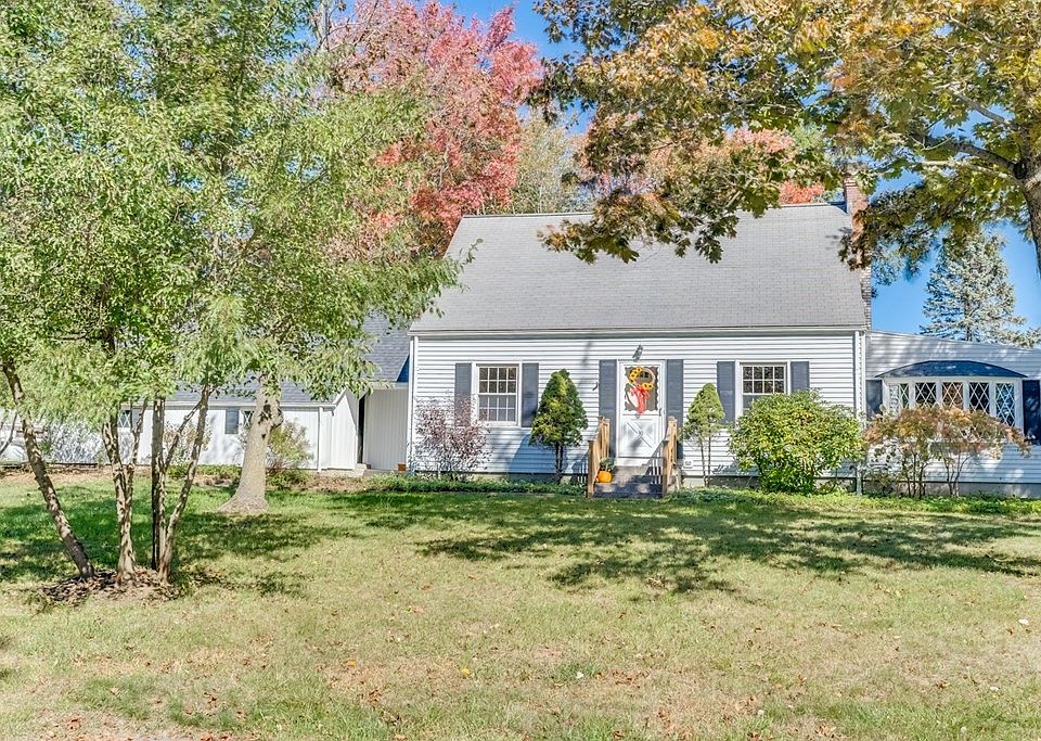 1st image of 39 Chapel Hill Dr