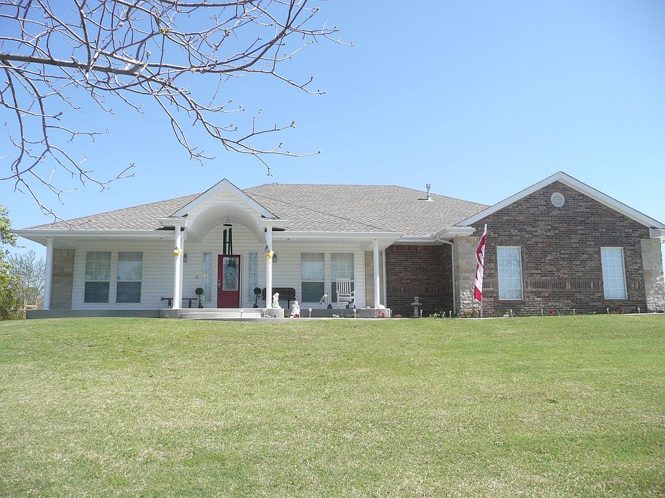 1st image of 14412 Chandelle Dr