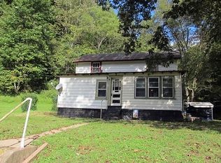 4469 Rowels Run Rd, Creston, WV 26141