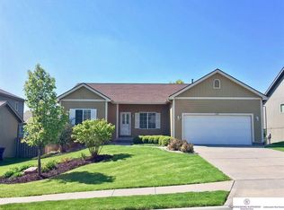 1607 Halifax St, Bellevue, NE 68123