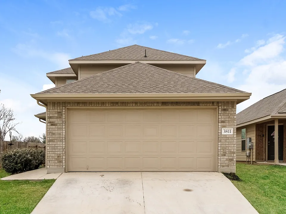 3811 Somers Crst