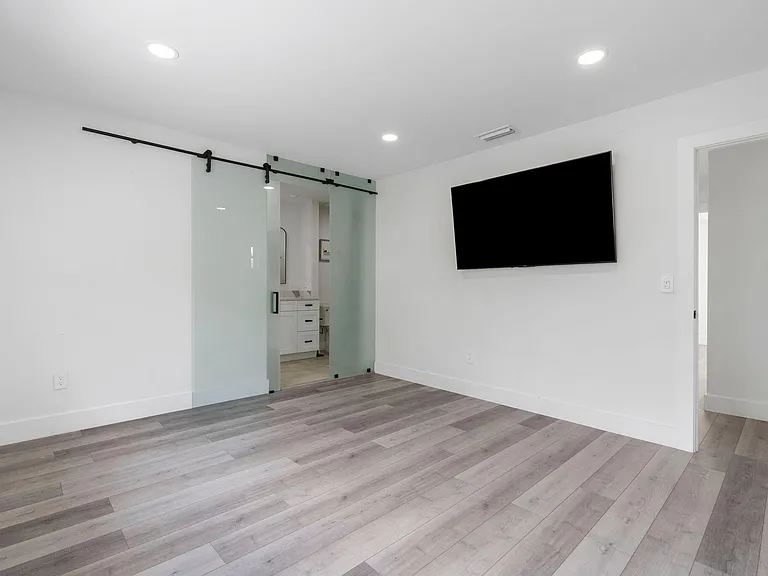 4952 SW 122nd Ter — Photo 21