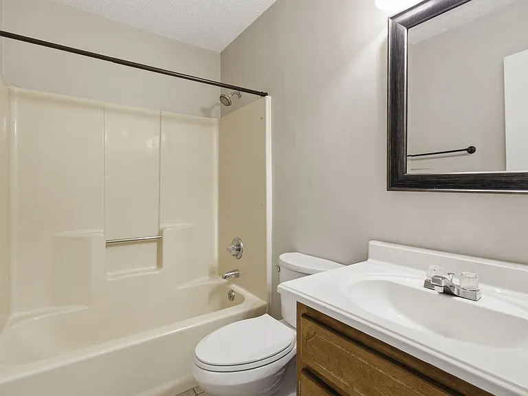 359 John King Rd — Photo 22