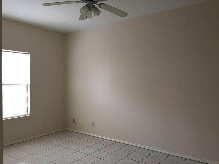 306 Pacific Ave — Photo 13