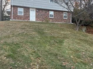 7 Mirijo Rd, Danbury, CT 06811