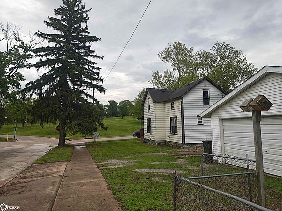 3rd image of 1428 Orleans Ave