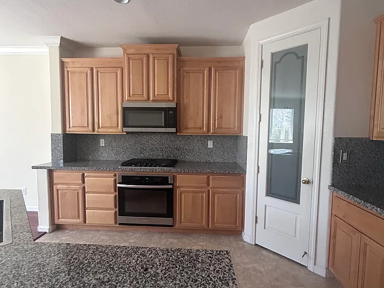 4724 Millner Way — Photo 6