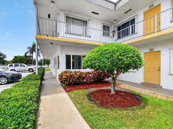 3240 Lake Osborne Drive Apt 104, Lake Worth Beach, FL 33461