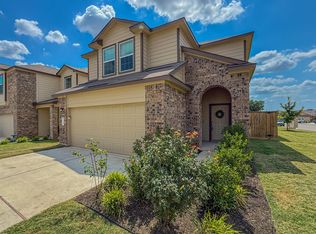 725 Bronco Billy Dr, Jarrell, TX 76537