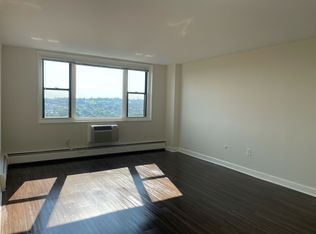 680-720 Huron Ave #13C, Cambridge, MA 02138
