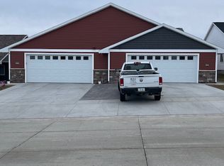 311 Post Oak Dr #A, Hudson, IA 50643