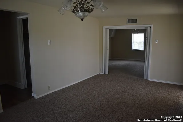 5026 Benham Dr — Photo 6