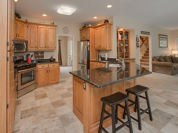 4th image of 1892 Killington Dr