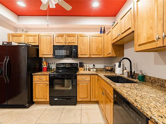 5th image of 13100 Bella Casa Cir APT 125