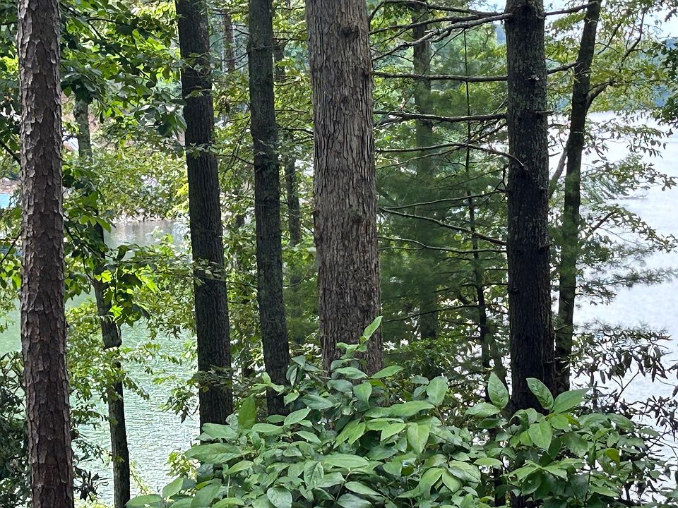 1st image of 12 Canal Lake Ext