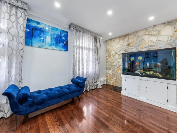 75-60 180th Street, Fresh Meadows, NY 11366