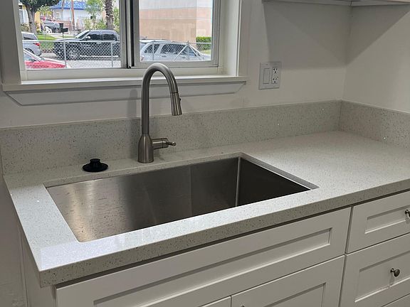 3rd image of 2511 Yorkshire Way #1