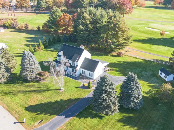 73 Naticook Avenue, Litchfield, NH 03052