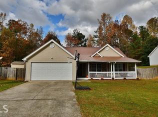 3963 Parks Rd, Flowery Branch, GA 30542