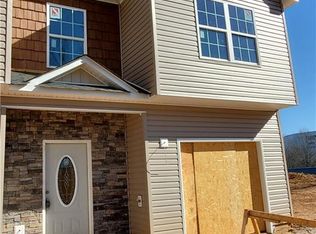 731 Mott St, Gainesville, GA 30501