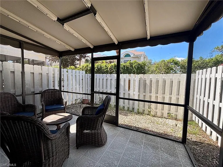 800 Meadowland Dr #N — Photo 19