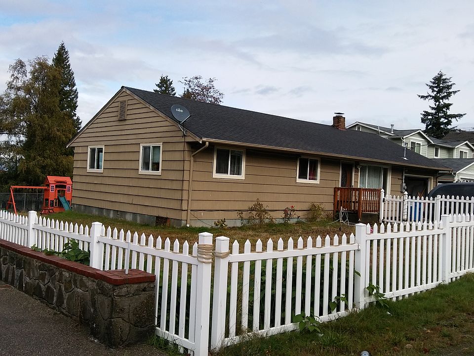 1st image of 3242 S 162nd St