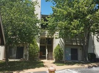 1211 Mangrove Ln APT 4, Saint Louis, MO