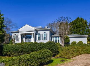 2901 Club Pl, Gainesville, GA