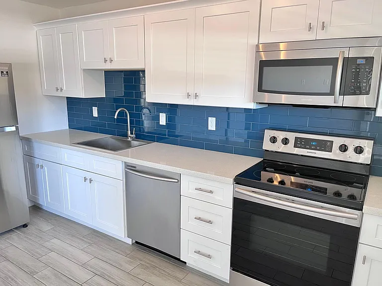 70 E Mitchell Dr #203 — Photo 5