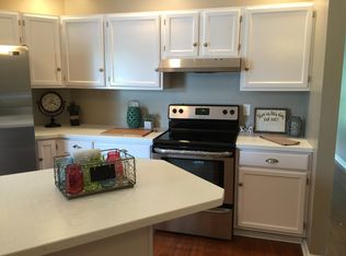 781 Broad Oak Dr, Dayton, OH 45426