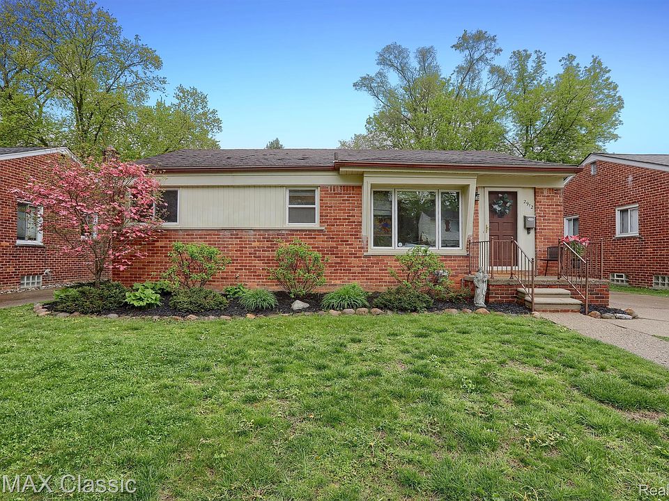 1st image of 2912 Maplewood Ave