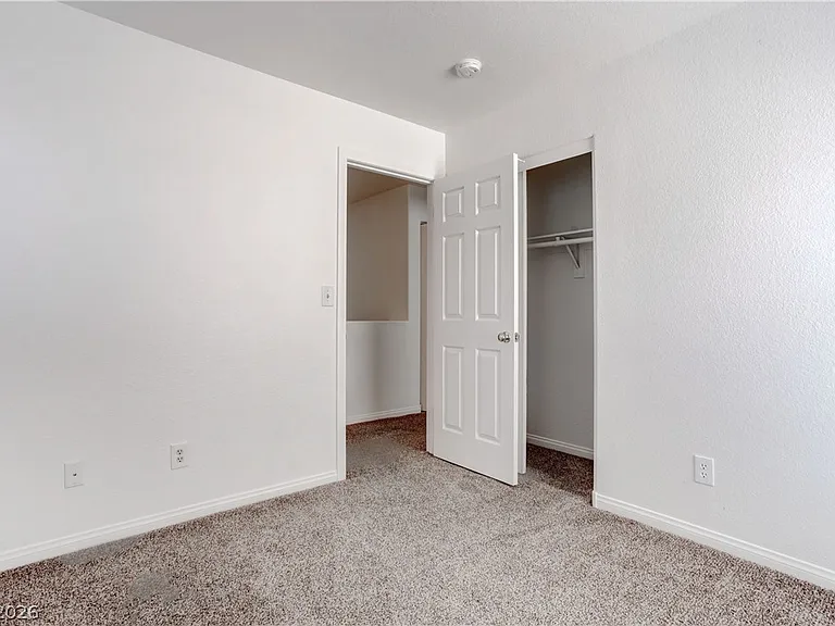 1195 Sweet Orange St — Photo 32
