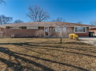801 Skyview Dr, Dayton, OH 45449