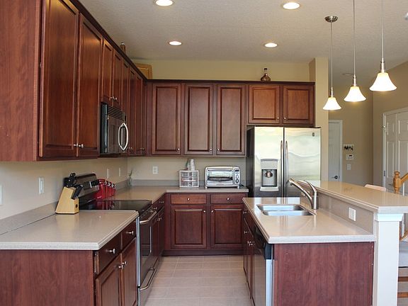 2nd image of 3838 Hartwood Ln