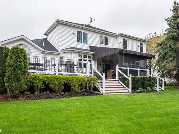 4th image of 8149 Driftwood Ct