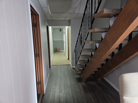 4th image of 113 N Washington St