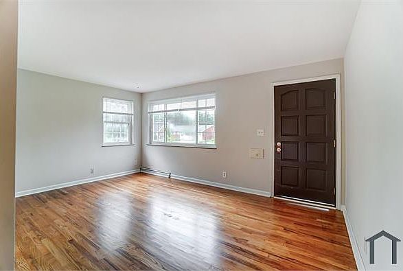1st image of 3248 Harry Lee Ln Unit 1