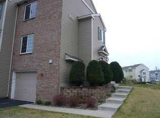 4824 Elm Dr N UNIT 6, Hugo, MN 55038