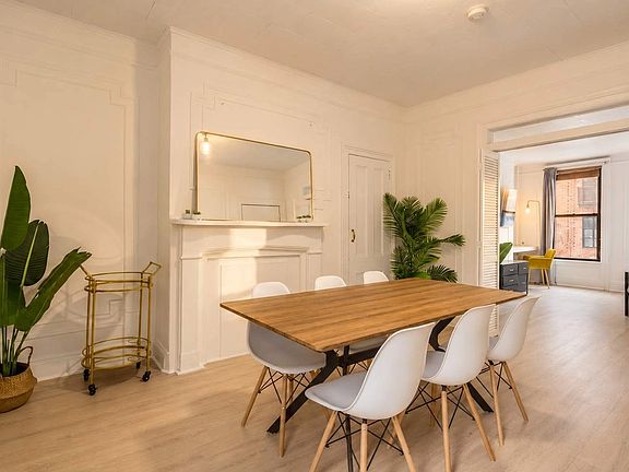 2nd image of 173 N 7th St #1D