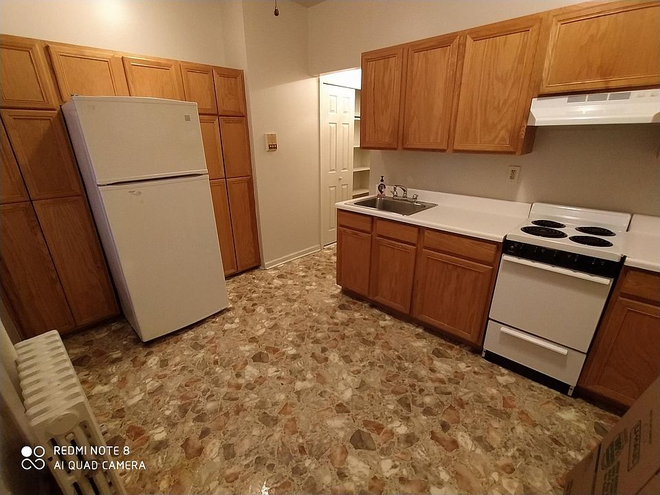 2nd image of 6843 Fresh Pond Rd APT 1R