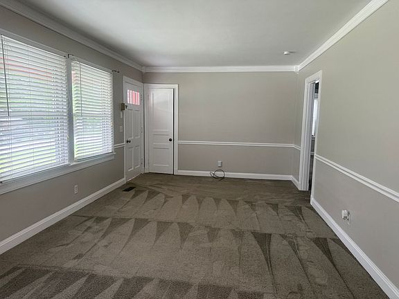 5th image of 1106 Poplar Ave