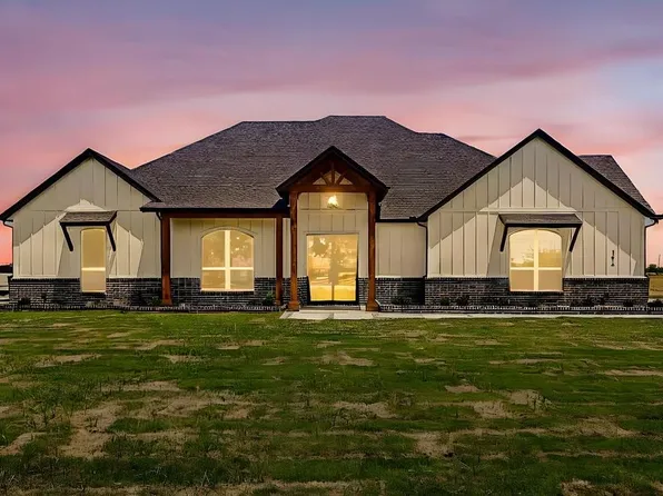 194 Vz County Road 3910, Wills Pt, TX 75169
