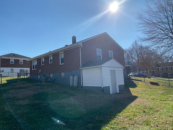 5th image of 534 Atlanta Ave