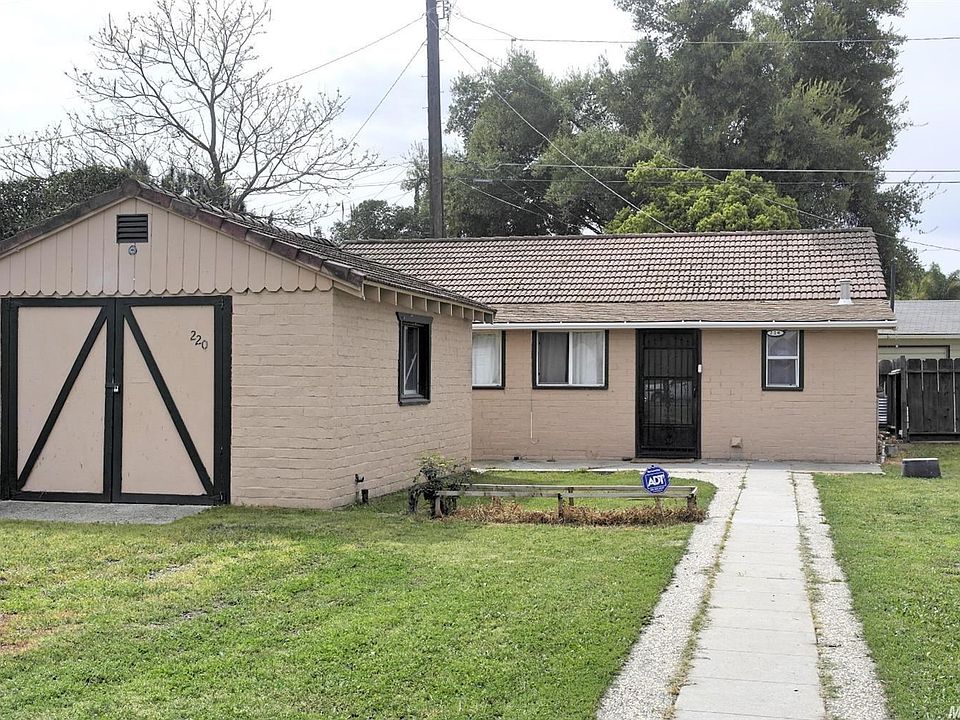 1st image of 220 S 1st Ave